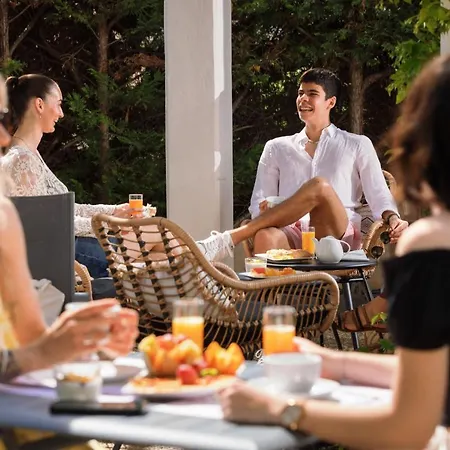 Hotel The Originals Boutique, Des Orangers, 4*