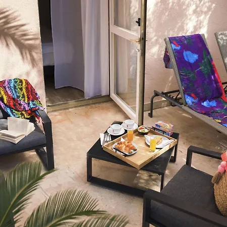 Western Des Orangers 酒店