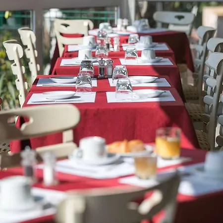 Hotel Western Des Orangers 4*