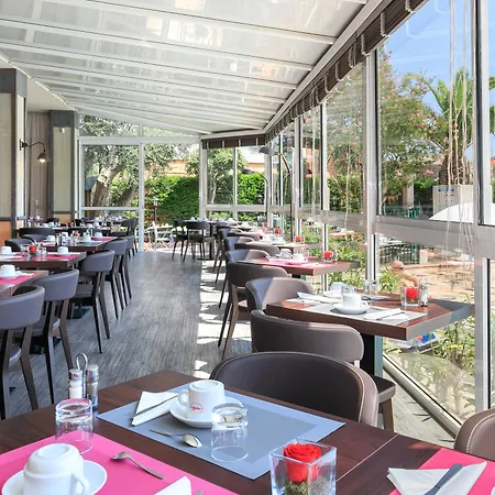 Western Des Orangers Hotel 4*