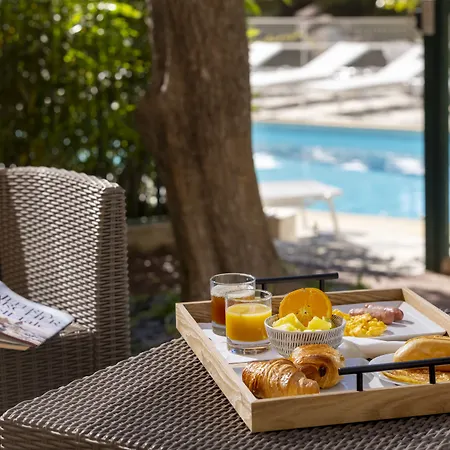 Hotel The Originals Boutique, Des Orangers, 4*