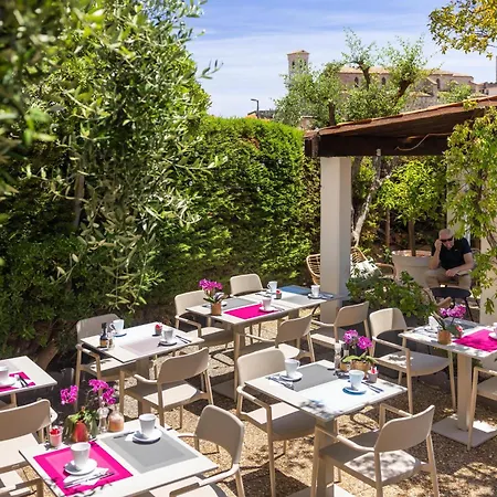 Hotel Western Des Orangers