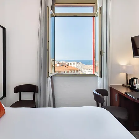 Hotel Western Des Orangers